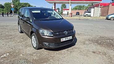 Унаа: Volkswagen Touran: 2018 г., 1.6 л, Кол менен иштөөчү, Бензин, Вэн/Минивэн — 2