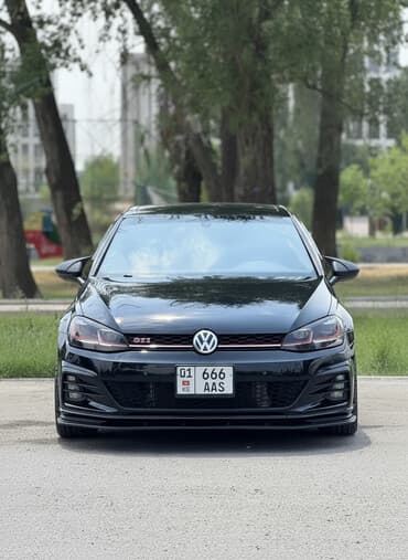 купить чехлы на гольф 4: Volkswagen Golf: 2019 г., 2 л, Механика, Бензиновая, Хэтчбэк — 1