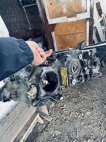 Передняя левая фара Lexus Оригинал