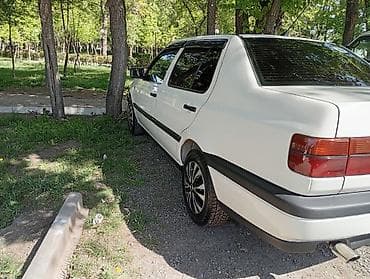 глушитель венто: Volkswagen Vento: 1992 г., 1.8 л, Ручные, Бензин, Седан — 1