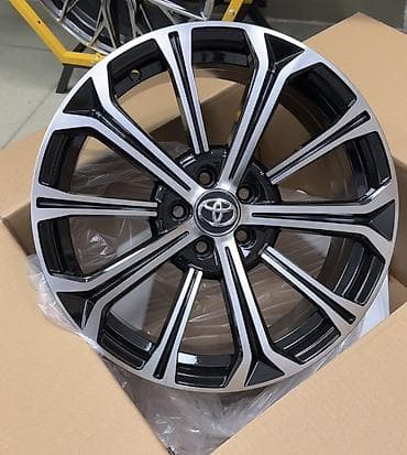 диски на таета: Литые Диски R 17 Toyota, Комплект, отверстий - 5, Новый — 1