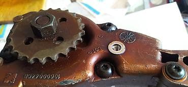 e90: BMW e82 e90 двигатель n45 масляный насос — 2