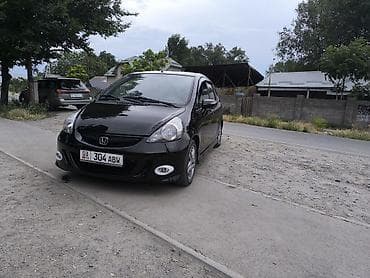 Honda Fit: 2007 г., 1.3 л, Вариатор, Бензин, Хэтчбэк