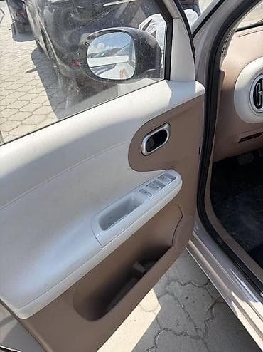 byd e9: Microcar : 2026 г., Электромобиль, Хэтчбэк — 7