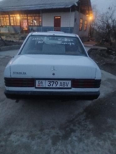 Транспорт: Mercedes-Benz 190: 1986 г., Дизель, Седан — 1