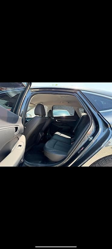 byd e2 2023: Hyundai Sonata: 2022 г., 2 л, Автомат, Гибрид, Седан — 9