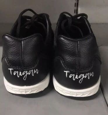 белорусская обувь для проблемных ног бишкек: Футболные бутсы Тайган размер 38-39. Срочно продаётся! — 2