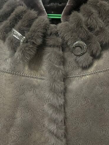 свадебное платье для беременных напрокат: Продаю дубленку! Производство Турция, покупали за 18000 сом, в — 2