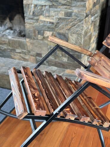 деревянное кресло: Деревянная кресло-качалка от производителя. Изготовлена из — 4