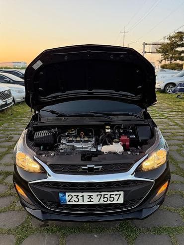 авто в такси: Chevrolet Spark: 2019 г., 1 л, Вариатор, Бензин, Хэтчбэк — 2