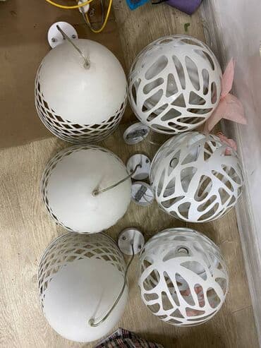 дешевые люстры оптом: Люстры: 3 шт овальные (метал) 3 шт круглые (метал) 1 шт паук отдам — 2