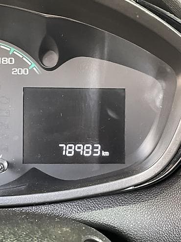 яхтер: Chevrolet Spark: 2018 г., 1 л, Автомат, Бензин, Хэтчбэк — 5