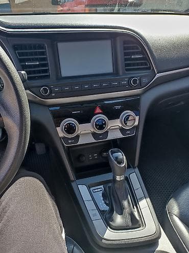 elantra 2018: Hyundai Elantra: 2018 г., 1.6 л, Автомат, Бензин, Седан — 5