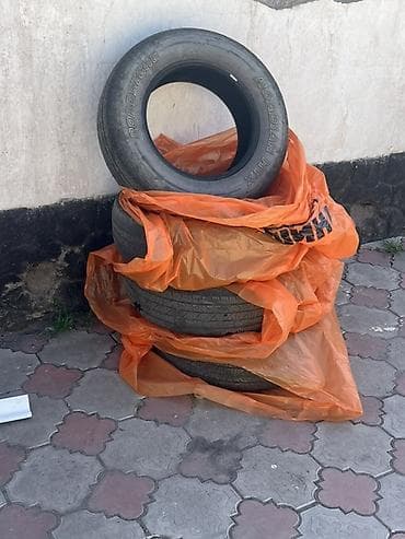 Шины 225 / 70 / R 16, Лето, Б/у, Комплект, Внедорожные (АТ/МТ), Корея, Roadstone
