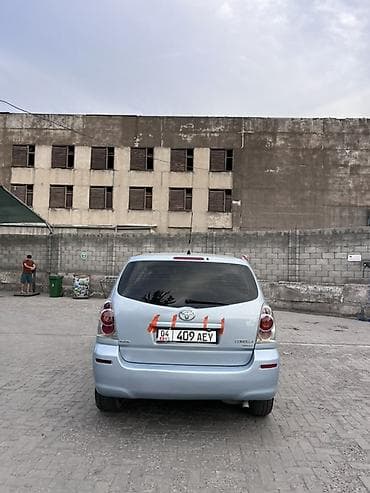 Toyota Corolla Verso: 2006 г., 1.8 л, Робот, Бензин, Минивэн — 6