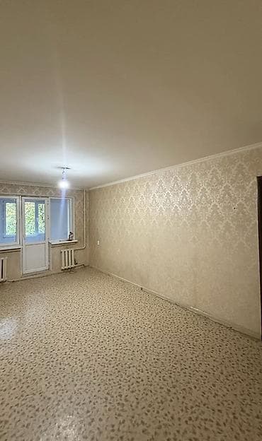 2 комнаты, 43 м², 104 серия, 2 этаж, Старый ремонт at lalafo.kg 2 комнаты, 43 м², 104 серия, 2 этаж, Старый ремонт