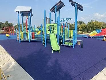 Резиновое покрытие для детских и спортивных площадок (бесшовное