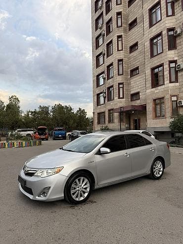 Продажа авто: Toyota Camry: 2011 г., Гибрид, Седан — 1