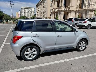 corolla e120: Toyota Ist: 2003 г., 1.5 л, Автомат, Бензин, Хэтчбэк — 3