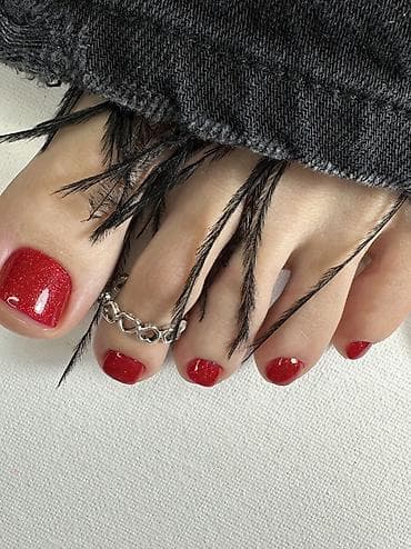 утюги швея: Мастер педикюра. 1-2 года опыта. Фиксированная оплата — 9