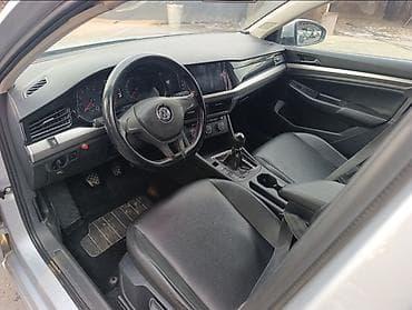 bud e9: Volkswagen Bora: 2019 г., 1.5 л, Механика, Бензин, Седан — 6