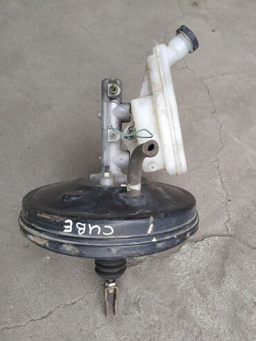 напольные вазы: Nissan Cube Вакуумный усилитель тормоза, Ниссан Куб тормозной вакуум — 1