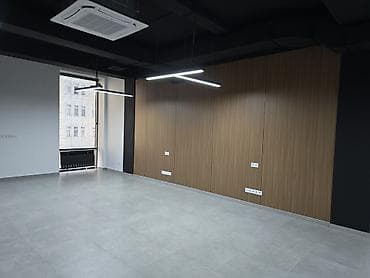 red centr: Аренда офисов, 58 м², В бизнес центре, С системой безопасности — 6