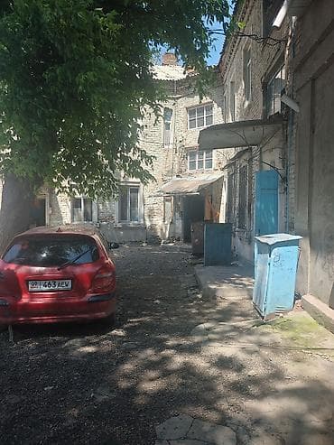 прод квартиру: 2 комнаты, 42 м², 1 этаж, Старый ремонт — 6