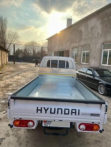 Продажа авто: Hyundai Porter: 2019 г., 2.5 л, Автомат, Дизель, Фургон — 3