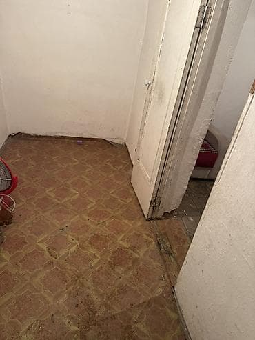 сдаю 8000: Сдается квартира 1комнатная Район кызыл-аскер Без хозяина Есть большой — 3