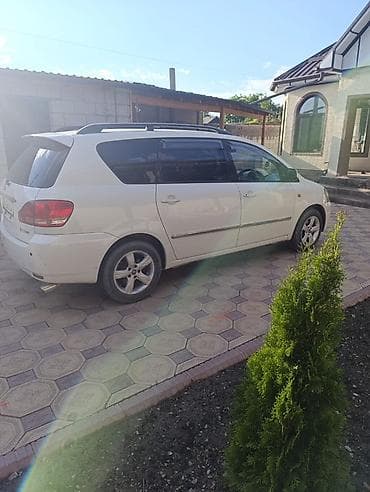 транс: Toyota Ipsum: 2001 г., 2.4 л, Автомат, Бензин, Универсал — 1