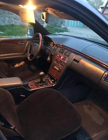 e 55 amg: Mercedes-Benz E-Class: 1996 г., 2.3 л, Механика, Бензин, Седан — 5