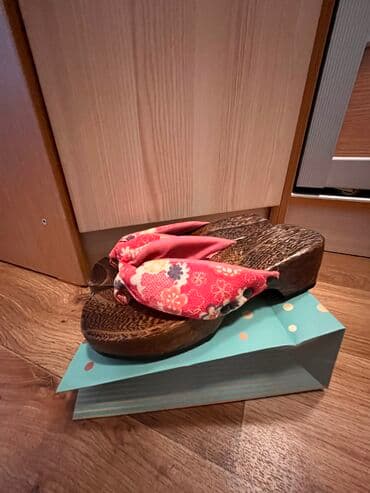 японские одежды: Японские сандалии гэта для юкаты. Очень удобная и стильная обувь — 2