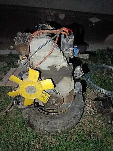 e50 amg: Двигатель бензиновый в сборе (карбюраторный), рядный 4-цилиндровый — 3