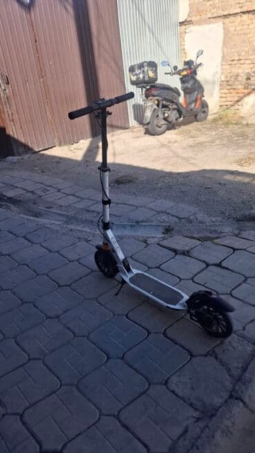 скутер бу бишкек: Другой транспорт — 1