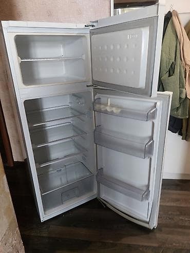 Техника и электроника: Холодильник Beko, Двухкамерный — 3