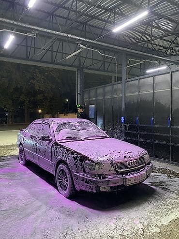 набор ключей для автомобиля б у: Audi 100: 1991 г., 2.3 л, Механика, Бензин, Седан — 1