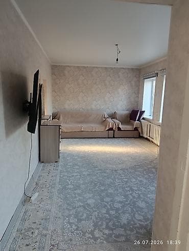 участок старый толчок: ПРОДАЁТСЯ ДОМ В РАЙОНЕ СТАРОГО ТОЛЧКА 📍 ул. Тоголок Молдо ▫️ Площадь — 3