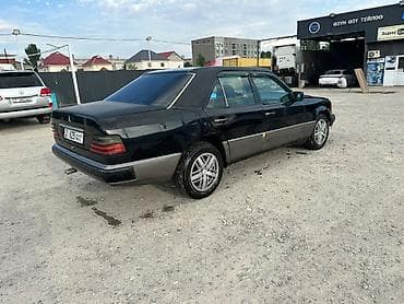 terrano 2: Mercedes-Benz E-Class: 1994 г., 2.2 л, Автомат, Бензин, Седан — 6