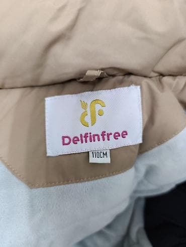 Платья: Детские зимние пуховики Delfinfree, цвет бежевый - Размеры на ярлыке — 2