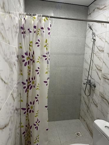 комна: 1 комната, Собственник — 8