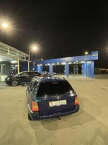 Продажа авто: Volkswagen Golf Variant: 1995 г., 1.8 л, Механика, Бензин, Универсал — 3
