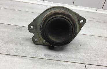 возможен обмен на дом: Подушка мотора Renault 2005 г., Б/у, Оригинал, Франция — 4