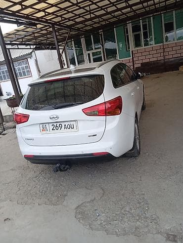 продажа киа соренто: Kia Ceed: 2018 г., Автомат, Бензин, Универсал — 4