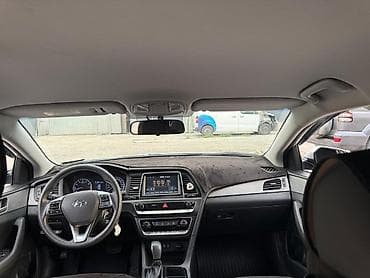 rexton 2020: Hyundai Sonata: 2017 г., 2 л, Автомат, Газ, Седан — 5