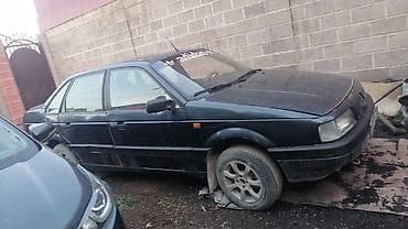 golf 5: Volkswagen Passat: 1990 г., 1.8 л, Механика, Бензин, Седан — 6