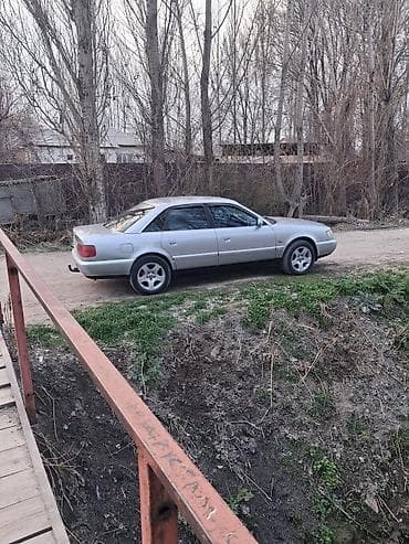 Audi A6: 1996 г., 2.6 л, Ручные, Бензин, Седан