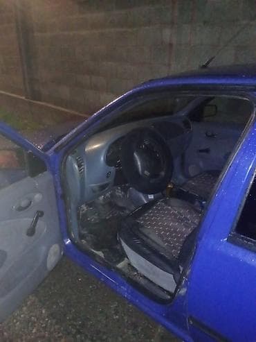 mazda 121: Mazda 121: 1997 г., 1.3 л, Ручные, Бензин, Хэтчбэк — 2