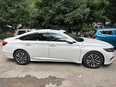 td 05: Honda Accord: 2019 г., 2 л, Вариатор, Гибрид, Седан — 2