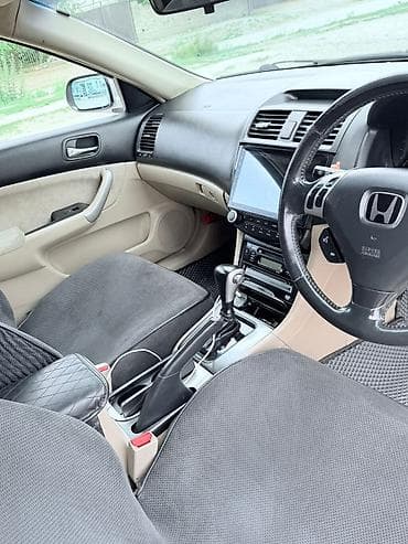 теска: Honda Accord: 2003 г., 2.4 л, Автомат, Бензин, Седан — 7
